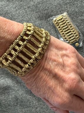 NWT, ROOST, WOVEN METALLIC BRACELET WITH BALL CLOSURE